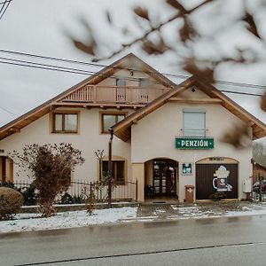 Penzion Gaboltov Hotel Exterior photo