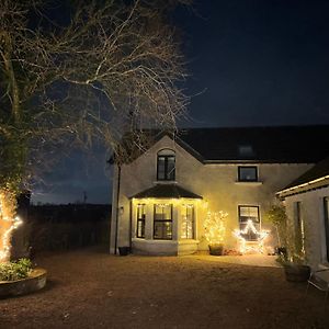 Mary'S Lane Villa Randalstown Exterior photo