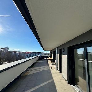 Penthouse - Skyline Apartment Memmingen Exterior photo