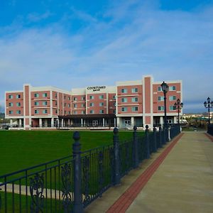 Courtyard By Marriott Rome Hotel Exterior photo