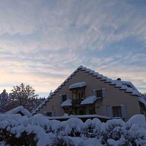 Hotel Du Golf Correncon-en-Vercors Exterior photo