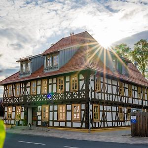 Teutsche Schule Hotel Schleusingen Exterior photo