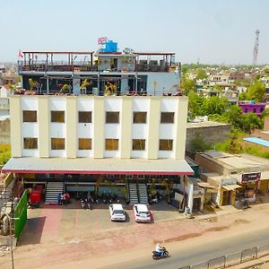 Hotel Red Stone Dhaulpur Exterior photo