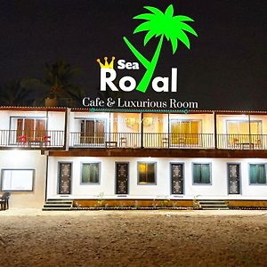 Sea Royal Rooms And Cafe Virar Exterior photo