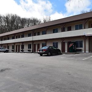 Plymouth Motor Lodge Exterior photo