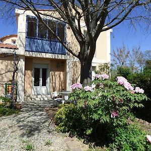 Villa Les Muriers Manosque Exterior photo