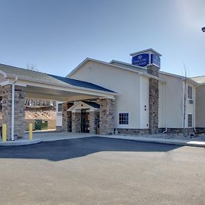 Cobblestone Hotel & Suites - Salem Exterior photo