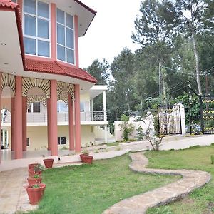 La Flora Paradise Residency ,Yercaud Hotel Exterior photo