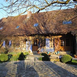 Marguerite'S Ferme Rustique Bed & Breakfast Saint-Germain-du-Bois Exterior photo