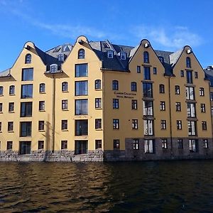 Clarion Collection Hotel Bryggen Alesund Exterior photo