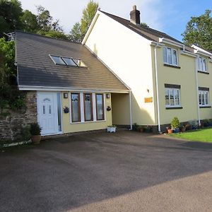 The Great Grubb Bed & Breakfast Totnes Exterior photo