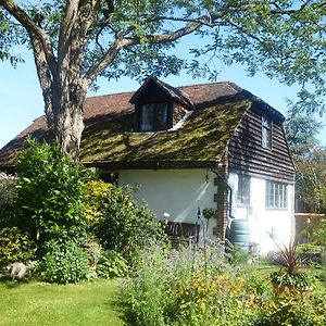 Strawberry Cottage B&B Hedge End Exterior photo