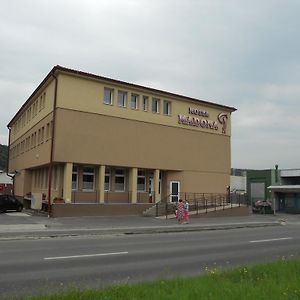 Motel Madona Banska Bystrica Exterior photo