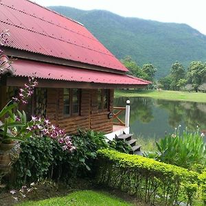 River Kwai Park & Resort Chongsadao Room photo