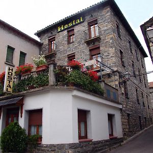 Hostal Pirineos Sarvise Exterior photo