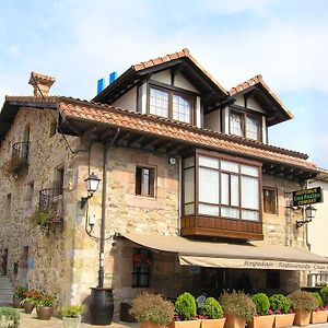 Casa Paulino Hotel Corrales De Buelna Exterior photo