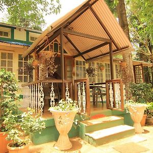 Hotel Mount View Heritage Panchgani Exterior photo