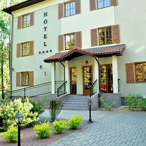 Hotel Pusyno Namai Tirksliai Exterior photo