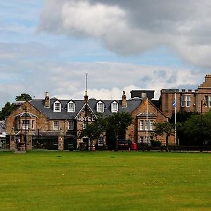 Huntly Arms Hotel Aboyne Exterior photo