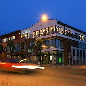 Hotel Sinchronas Telsiai Exterior photo