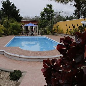 Posada Ya'Ax Ich Hotel Izamal Exterior photo