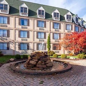 The Chateau Resort Tannersville Exterior photo