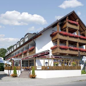 Feldmochinger Hof Hotel Munich Exterior photo