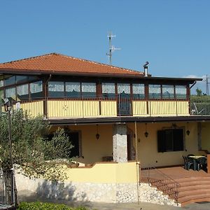 Azienda Agricola Carbone Cosimo Guest House Montecorvino Pugliano Exterior photo