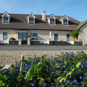 Riverdale Farmhouse Bed & Breakfast Doolin Exterior photo