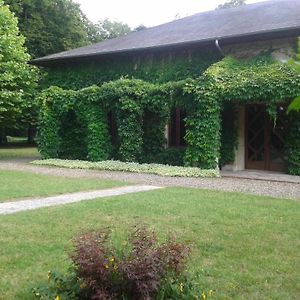 La Passagere Bed & Breakfast Hauterive  Exterior photo