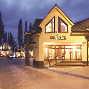 Hotel Enchante Presov Exterior photo