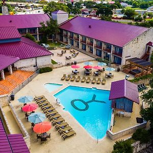 Y O Ranch Hotel And Conference Center Kerrville Exterior photo