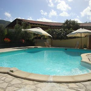 Villa Appartamento E Piscina Anche Esclusiva Parco Del Cilento Monte San Giacomo Exterior photo