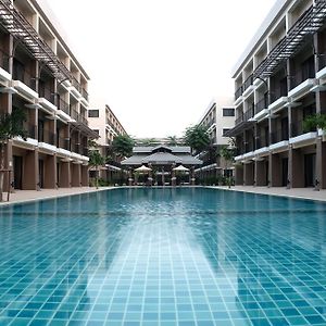 Summer Tree Hotel Bangkok Exterior photo