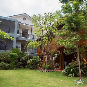 Sukhothai Garden Hotel Exterior photo