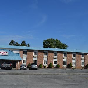 Budget Inn Richlands Claypool Hill Tazewell Exterior photo