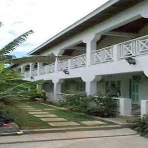 Willowgate Resort Negril Exterior photo