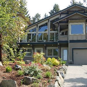 Brentwood Lighthouse B&B Brentwood Bay Exterior photo