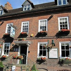 Falcon Inn Uxbridge Exterior photo