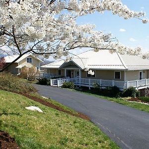 Inn At Riverbend Pearisburg Exterior photo