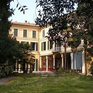 Villa Cavadini Relais Appiano Gentile Exterior photo