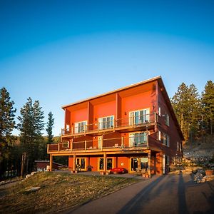 Crooked Tree Guest Suites Penticton Exterior photo