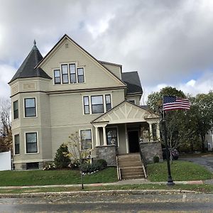 Penley House Bed & Breakfast Bed & Breakfast Auburn Exterior photo