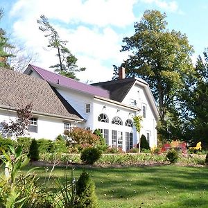 Briarwood Bed & Breakfast Bed & Breakfast Elmsdale Exterior photo