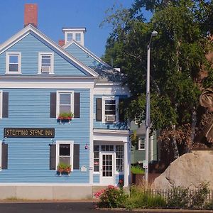 Stepping Stone Inn Salem Exterior photo