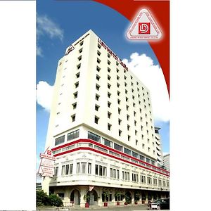 Daeng Plaza Hotel Phuket Exterior photo