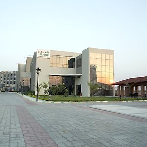 Maha Bodhi Hotel.Resort.Convention Centre Exterior photo