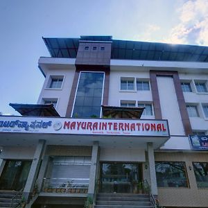 Hotel Mayura International Hassan Exterior photo