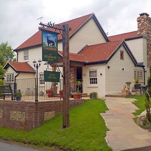 The Greyhound Inn Edenbridge Exterior photo