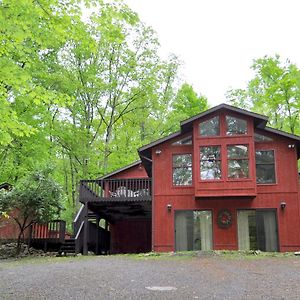 A Woods View Villa Berkeley Springs Exterior photo